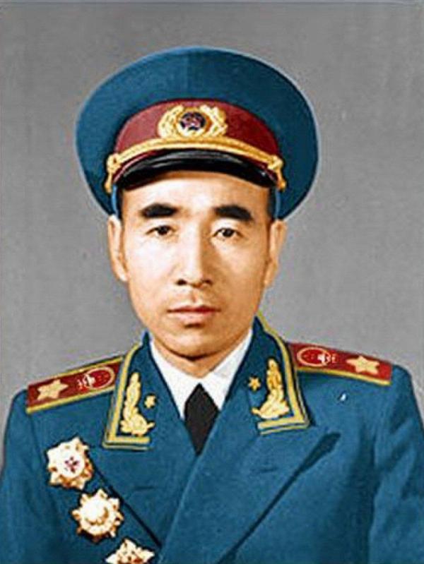 Nghiên cứu cuộc đời nguyên soái Trung Quốc Lâm Bưu qua góc nhìn lá số Tử Vi.