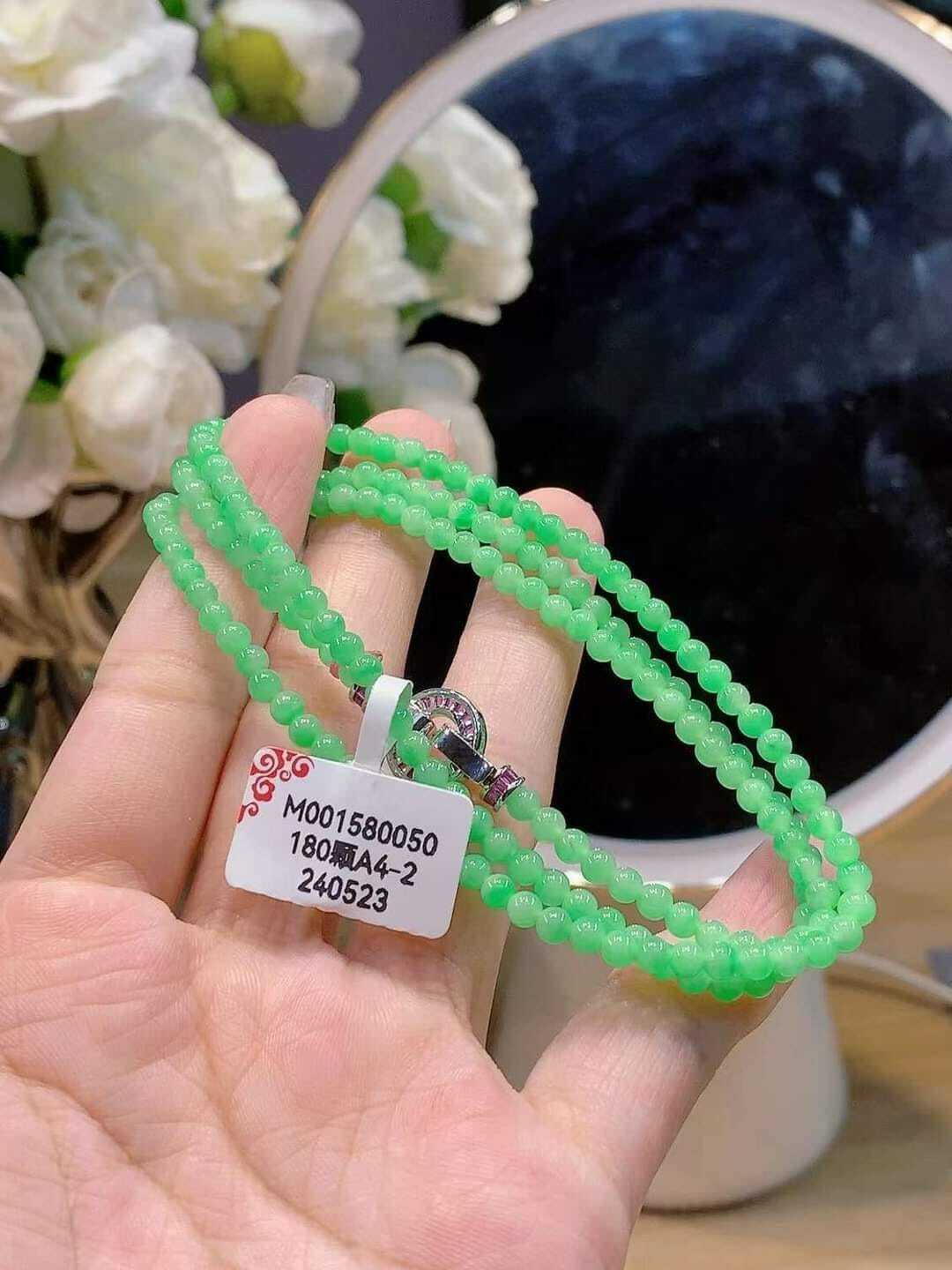 Chuỗi vòng ngọc lục táo Jade A - Size 3.6mm x 62cm