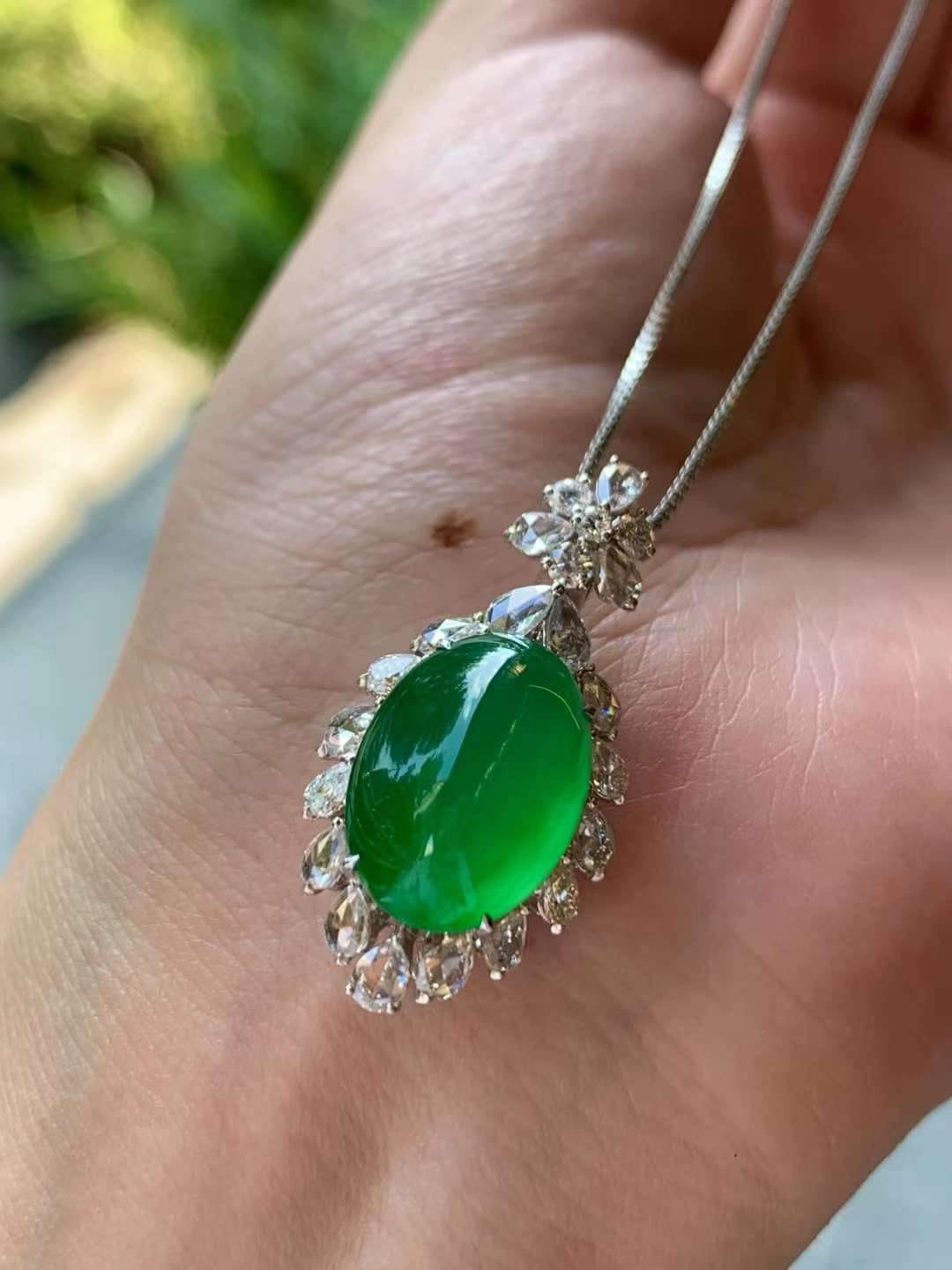 Mặt Dây Chuyền Ngọc Phỉ Thúy Cao Băng Lục Jade A